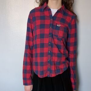 90s Hollister Red and Blue Plaid Women's Shirt Grunge